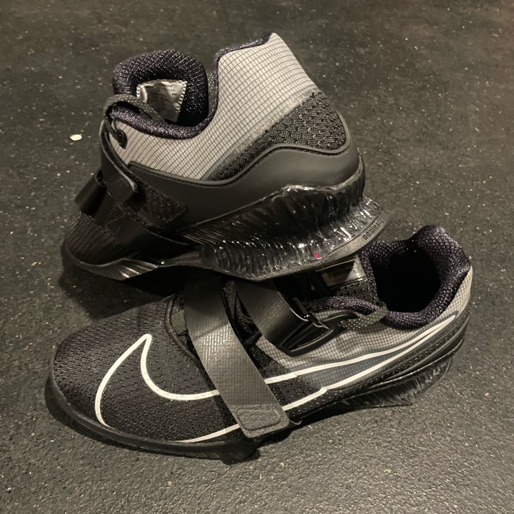 Men’s Nike Romaleo 4